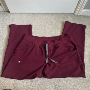 Figs Technical Collection Women’s Kade Cargo Straight Maroon Red Scrub